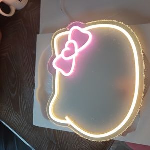 Hello Kitty light mirror